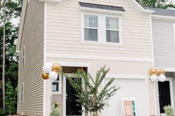 9570 Eagle Pass Drive photo 4