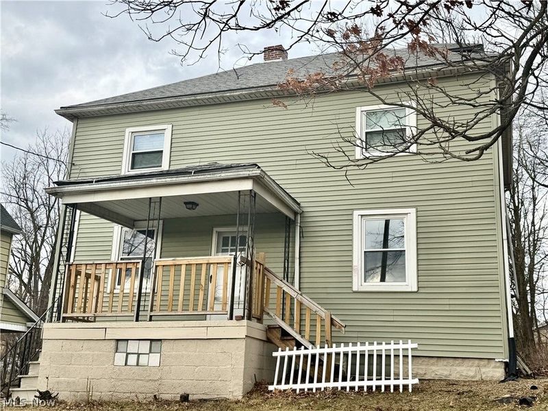 114 Penhale Avenue, Campbell, OH 44405 Photo 2