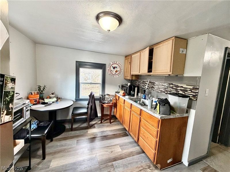 114 Penhale Avenue, Campbell, OH 44405 Photo 9