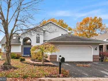 725 BROOKSIDE LANE , LEBANON, PA 17042