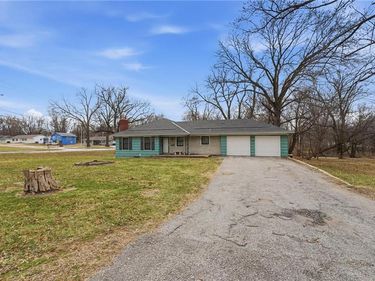 11418 Orchard Road, Kansas City, MO 64134