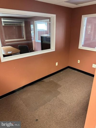 318 HUNTINGDON PIKE, JENKINTOWN, PA 19046