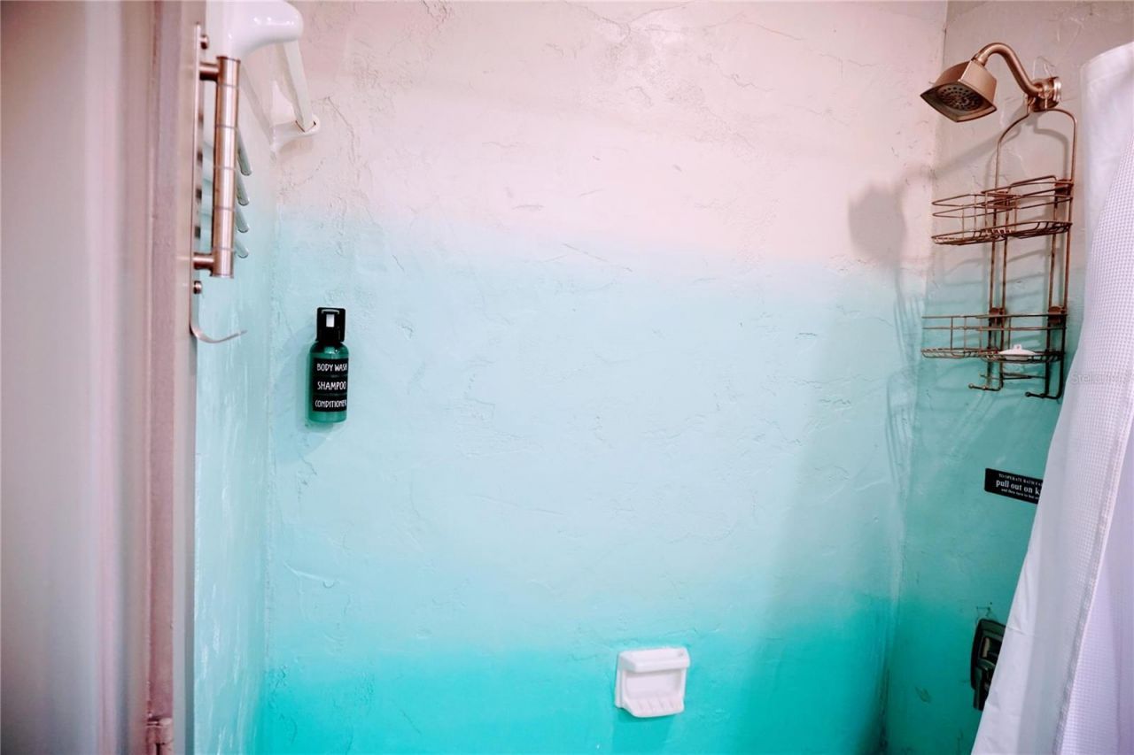 2504 Avenue B, Bradenton Beach, FL 34217 Photo