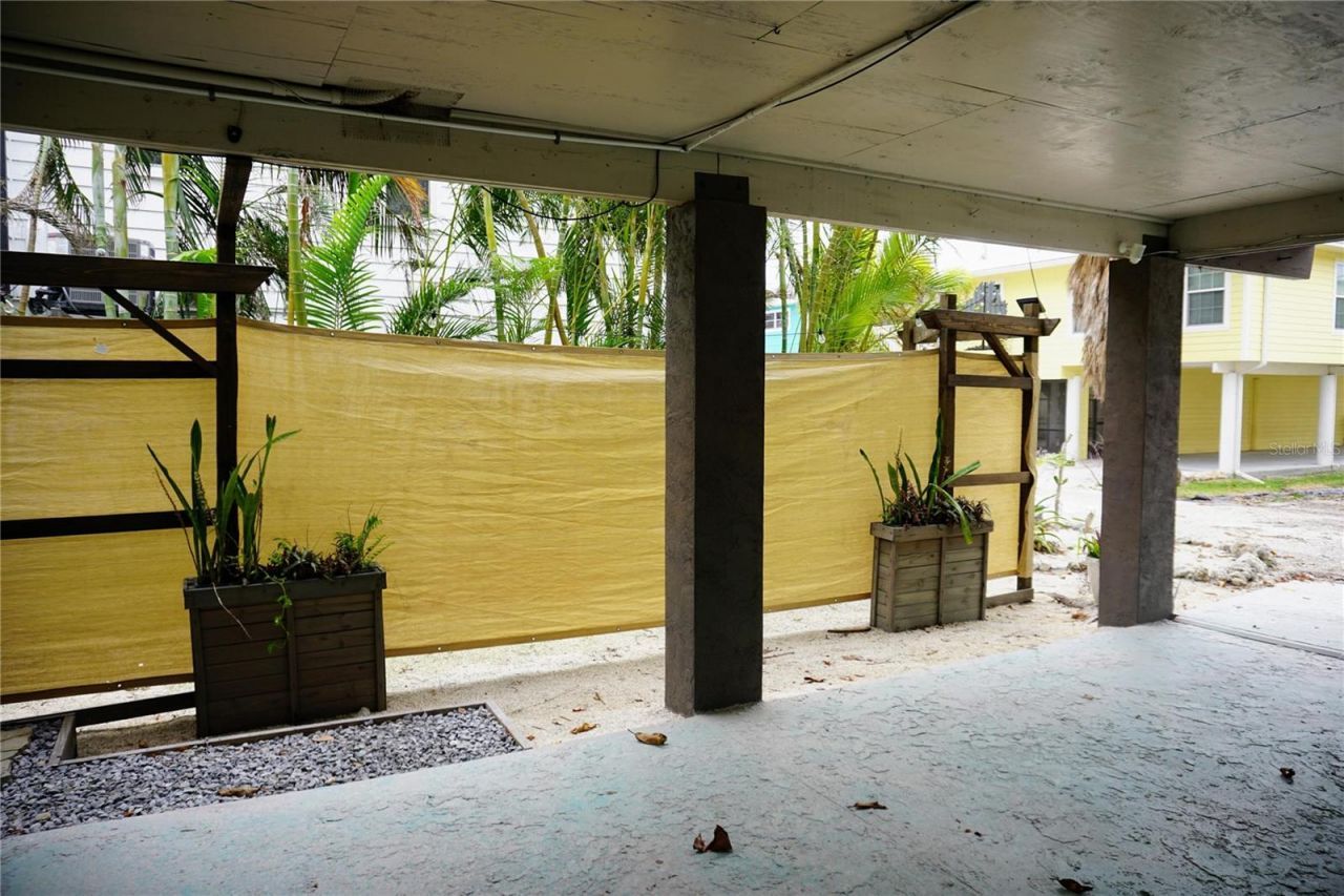 2504 Avenue B, Bradenton Beach, FL 34217 Photo