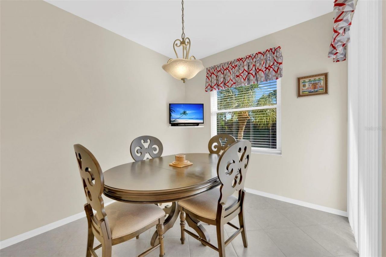 14080 Eagle Ridge Lakes Drive, Unit 201, Fort Myers, FL 33912 Photo