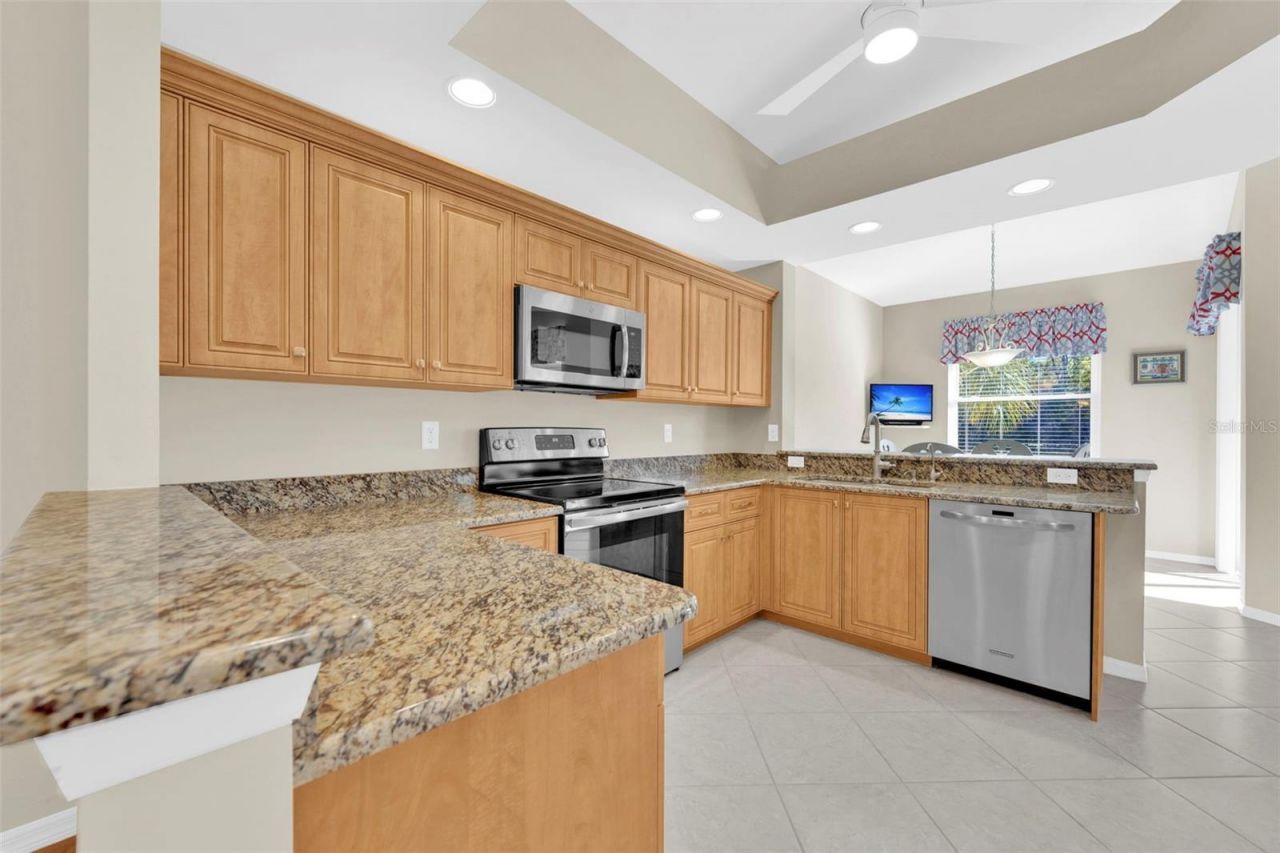 14080 Eagle Ridge Lakes Drive, Unit 201, Fort Myers, FL 33912 Photo