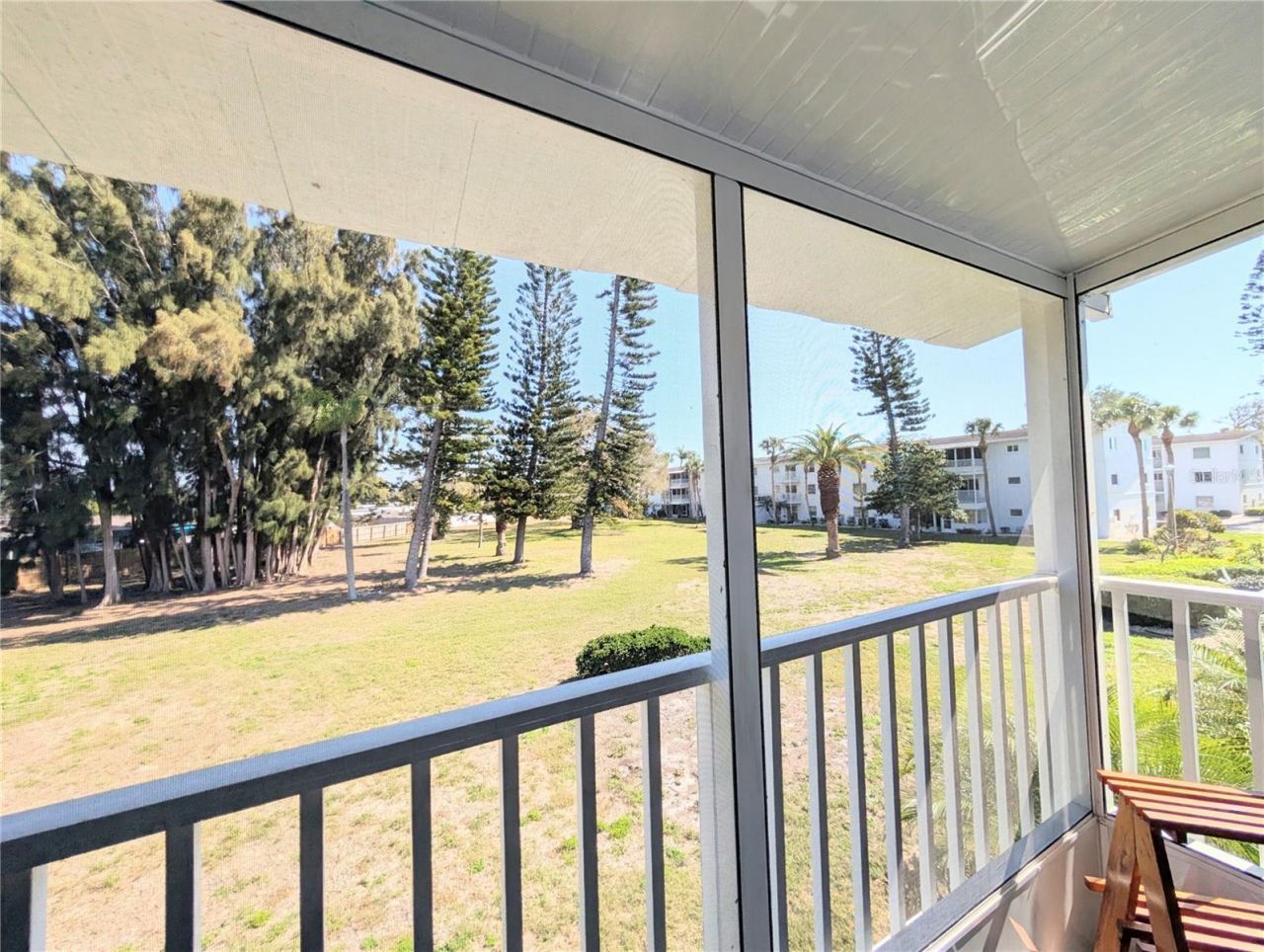 2535 Flamingo Boulevard, Unit L23, Bradenton, FL 34207 Photo