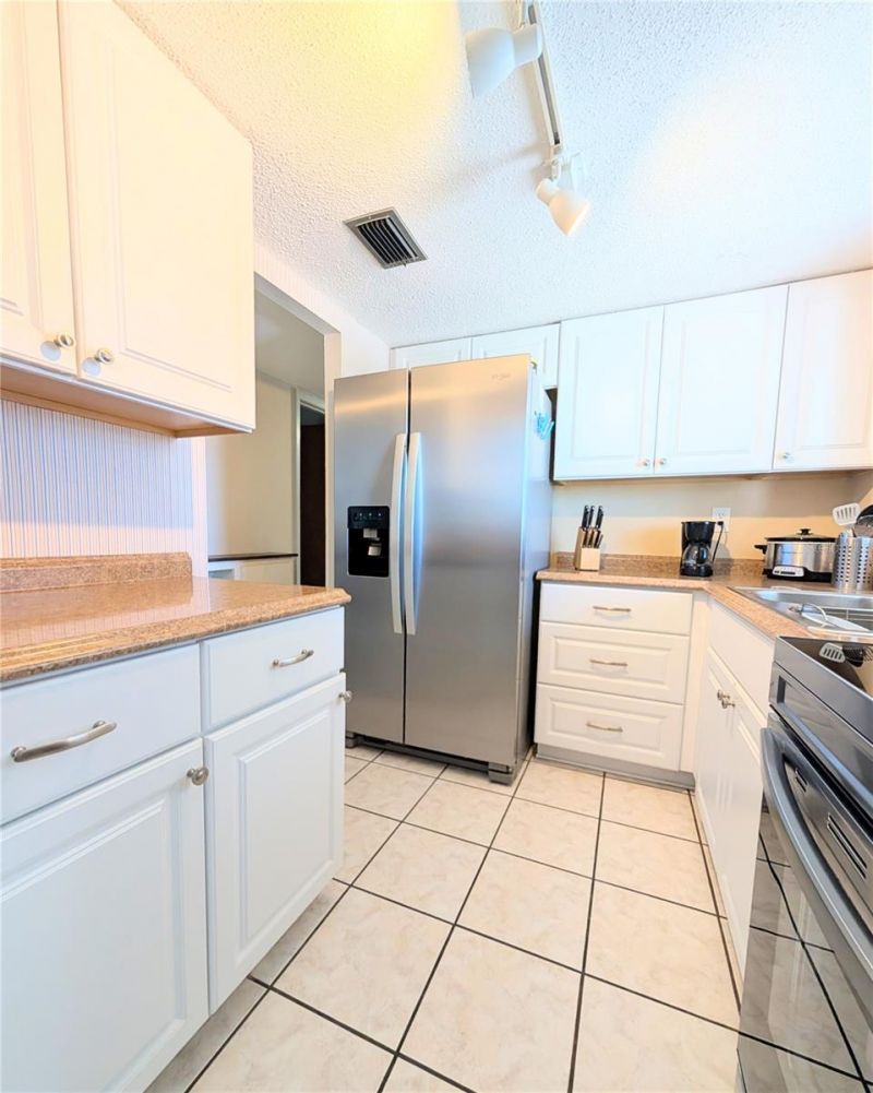 2535 Flamingo Boulevard, Unit L23, Bradenton, FL 34207 Photo