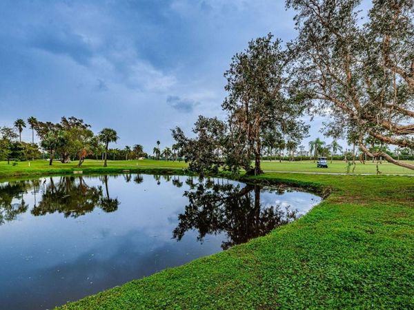 6180 SUN BOULEVARD, Unit 106, ST PETERSBURG, FL 33715