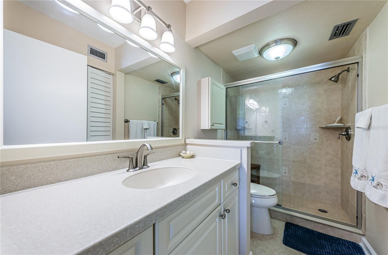 6180 Sun Boulevard, Unit 106, Saint Petersburg, FL 33715 Photo