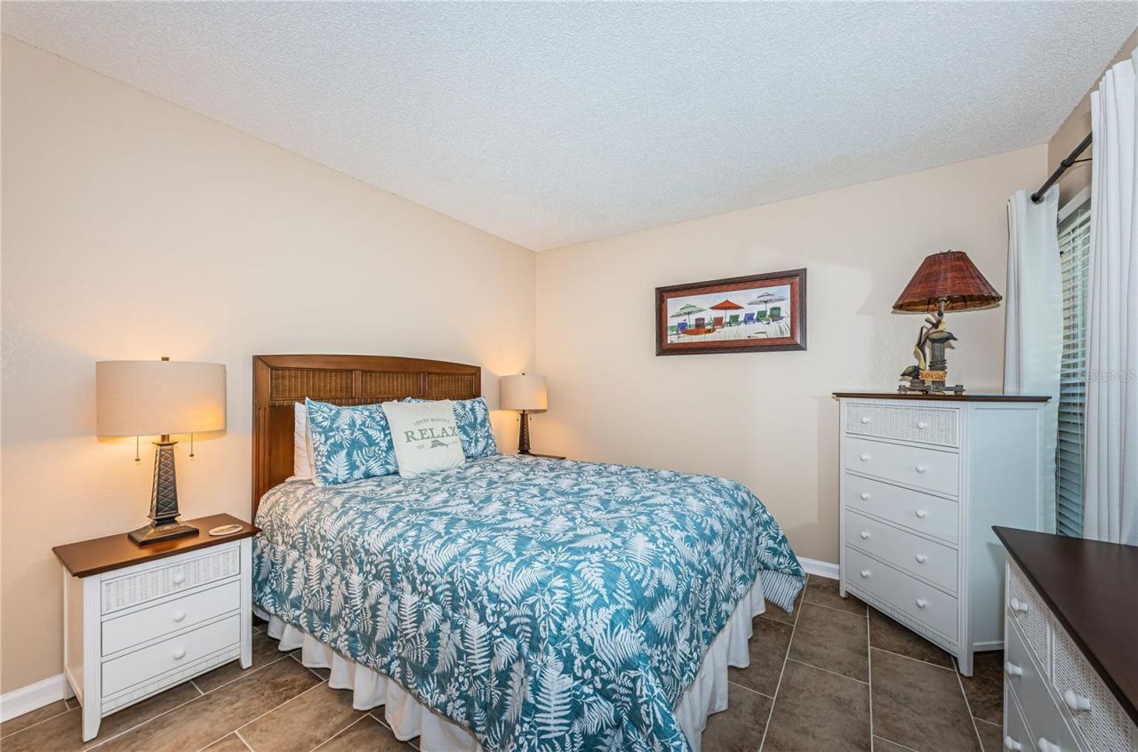 6180 Sun Boulevard, Unit 106, Saint Petersburg, FL 33715 Photo