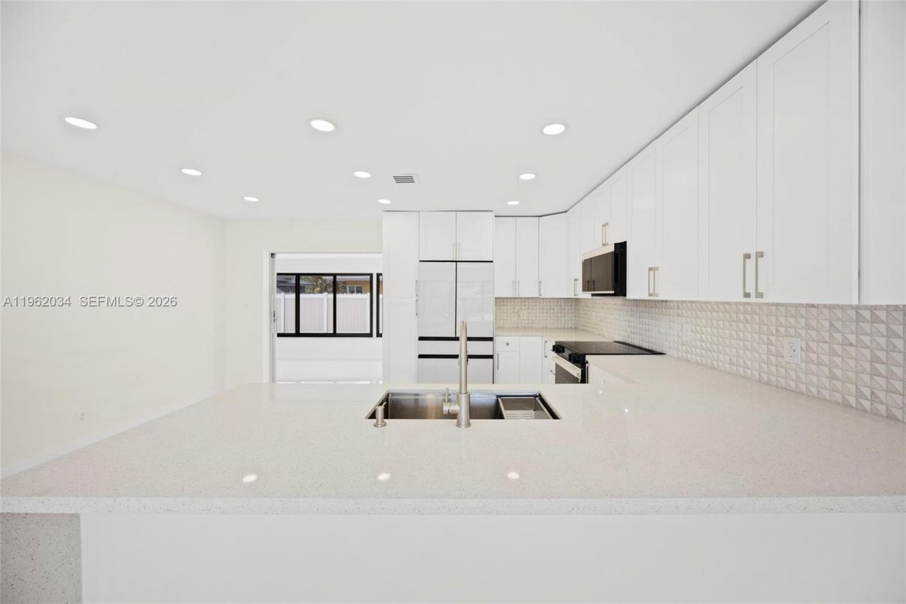 21 SE 7th St , Pompano Beach, FL 33060 Photo