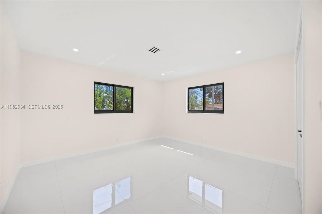 21 SE 7th St, Pompano Beach, FL 33060 Photo
