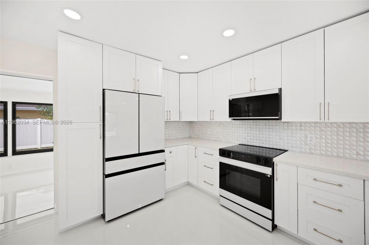 21 SE 7th St , Pompano Beach, FL 33060 Photo