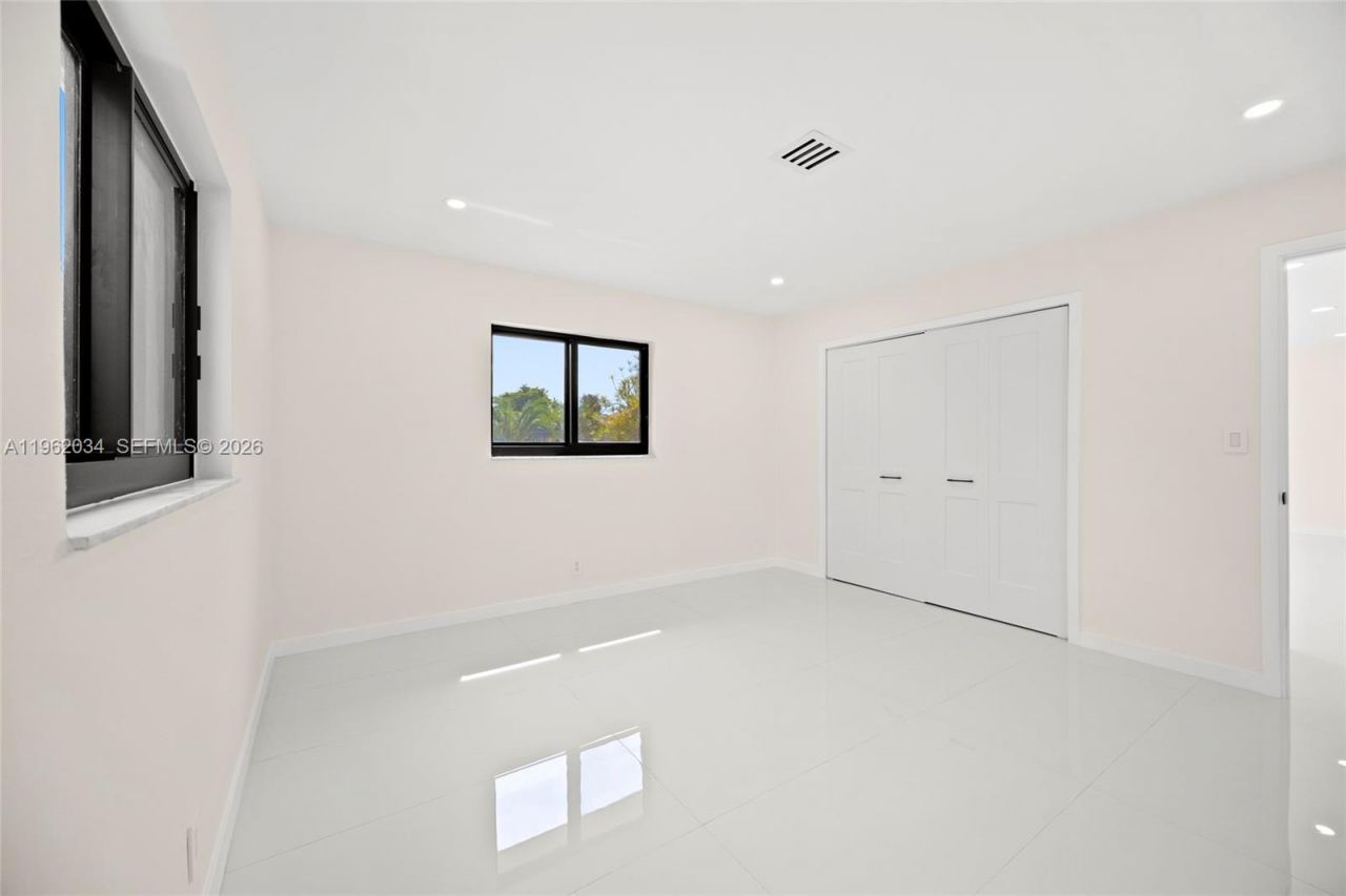 21 SE 7th St , Pompano Beach, FL 33060 Photo