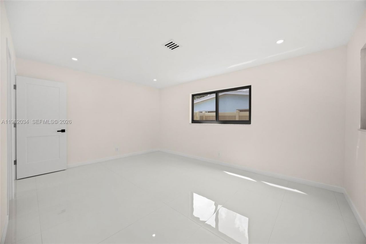 21 SE 7th St, Pompano Beach, FL 33060 Photo