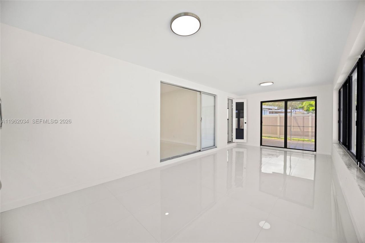 21 SE 7th St, Pompano Beach, FL 33060 Photo