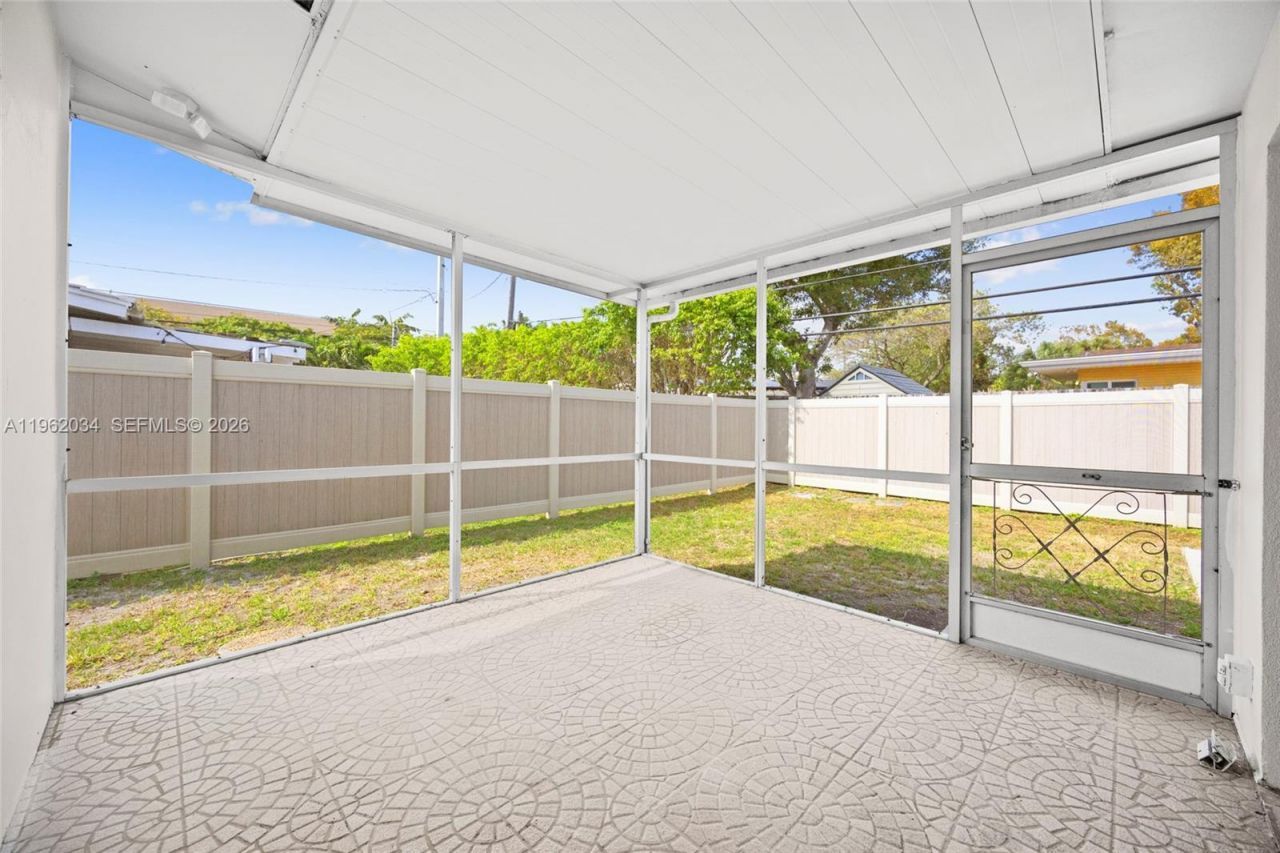 21 SE 7th St, Pompano Beach, FL 33060 Photo