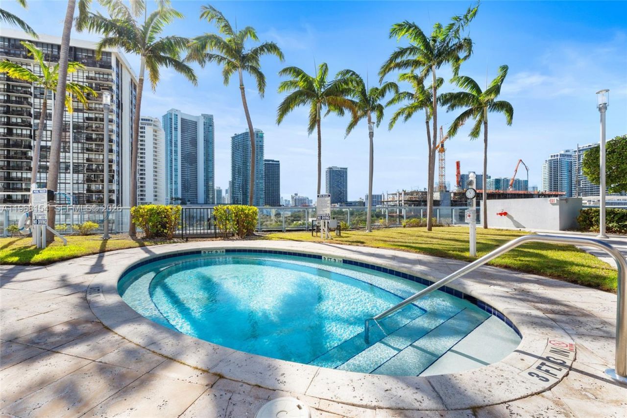 601 NE 36th St, Unit 3407, Miami, FL 33137 Photo