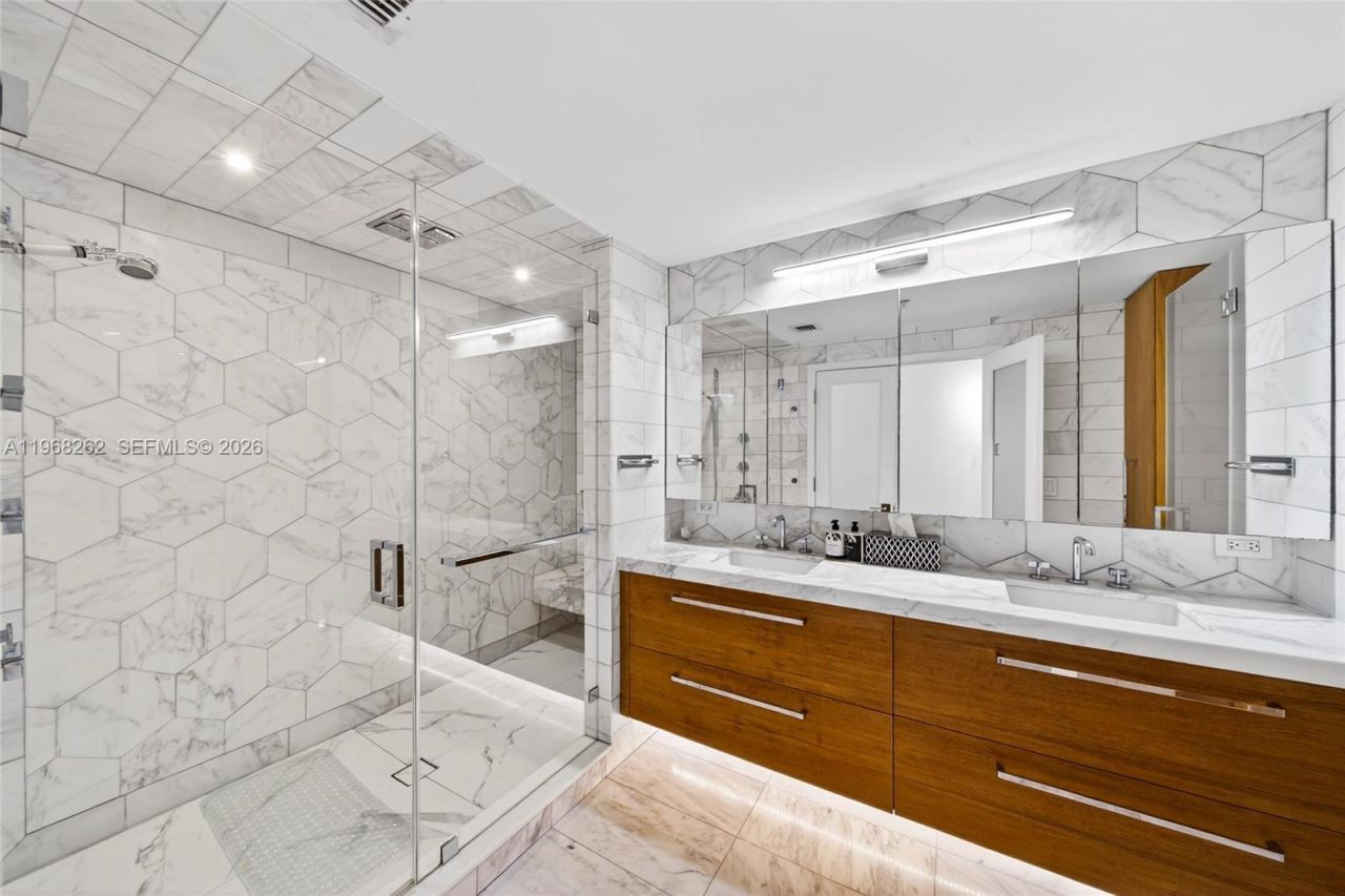 601 NE 36th St, Unit 3407, Miami, FL 33137 Photo