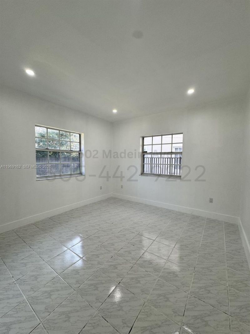 502 Madeira Ave, Unit G, Coral Gables, FL 33134 Photo