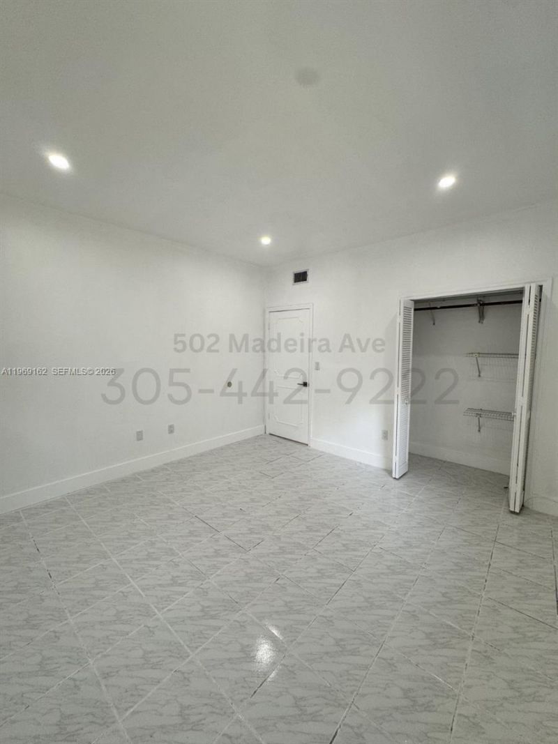 502 Madeira Ave, Unit G, Coral Gables, FL 33134 Photo