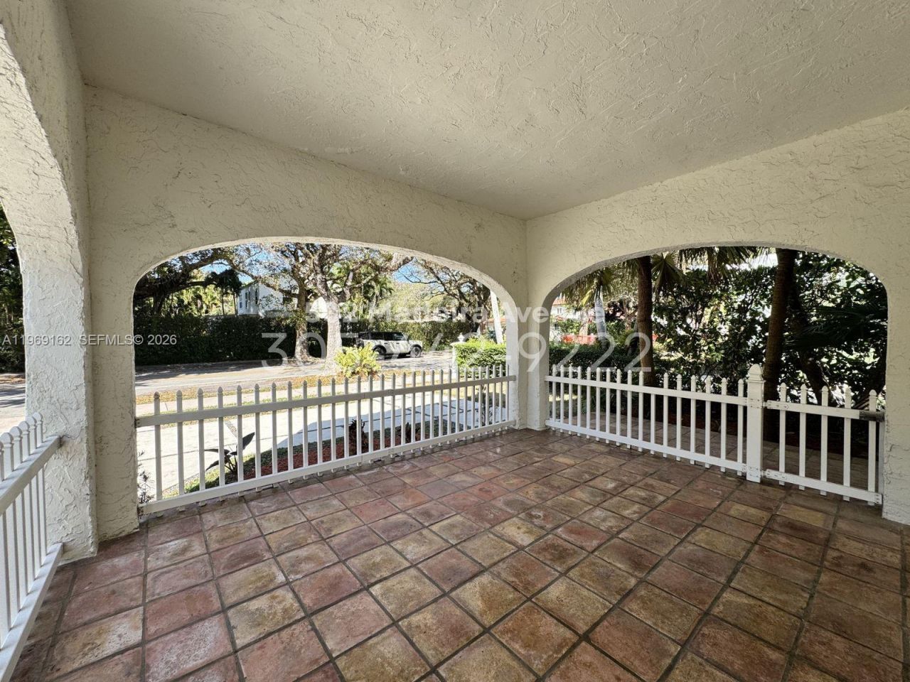 502 Madeira Ave, Unit G, Coral Gables, FL 33134 Photo