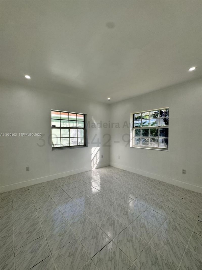 502 Madeira Ave, Unit G, Coral Gables, FL 33134 Photo