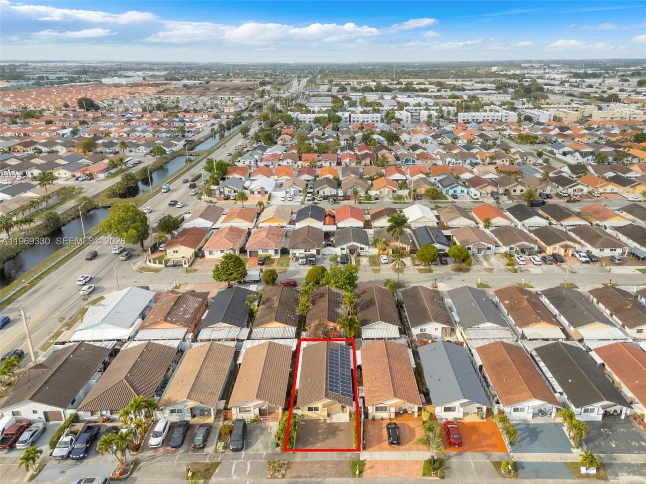 2775 W 71st Pl , Hialeah, FL 33016 Photo