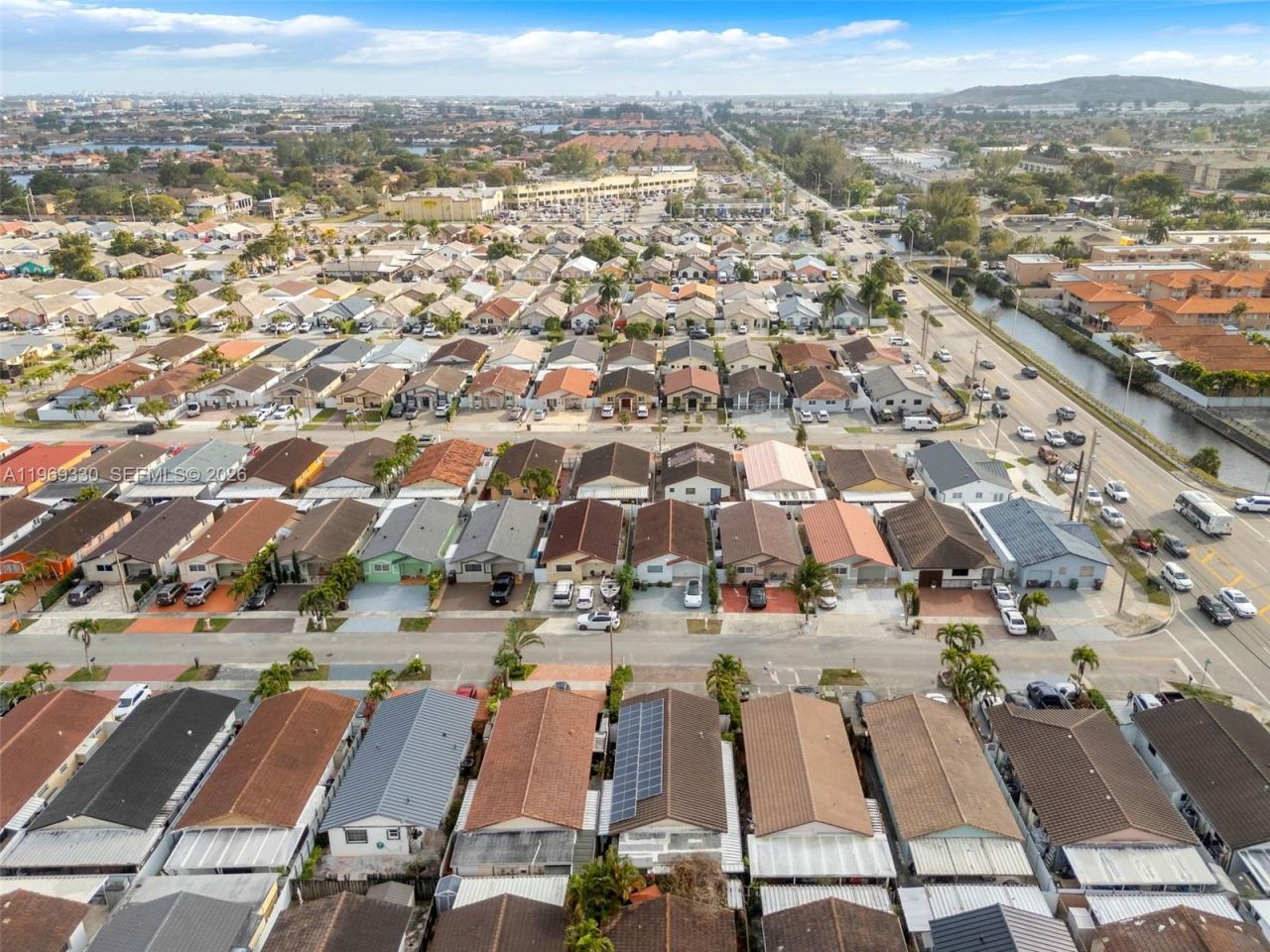 2775 W 71st Pl , Hialeah, FL 33016 Photo