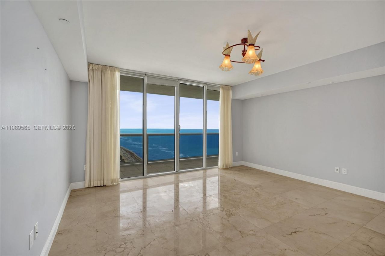 1830 S Ocean Dr , Unit 2701, Hallandale Beach, FL 33009 Photo
