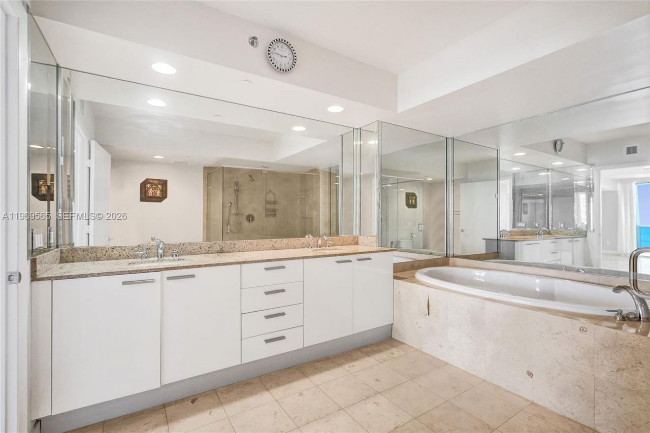 1830 S Ocean Dr , Unit 2701, Hallandale Beach, FL 33009 Photo