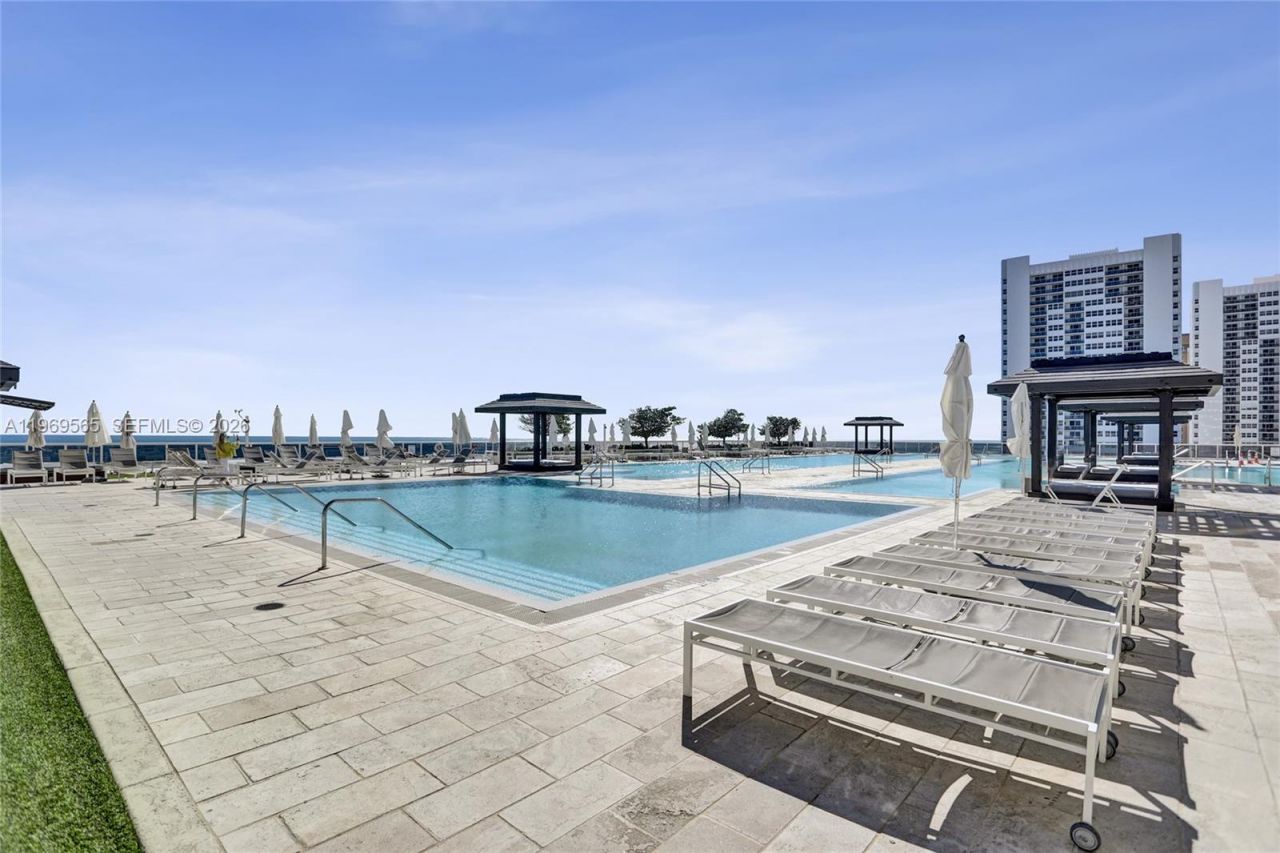 1830 S Ocean Dr , Unit 2701, Hallandale Beach, FL 33009 Photo