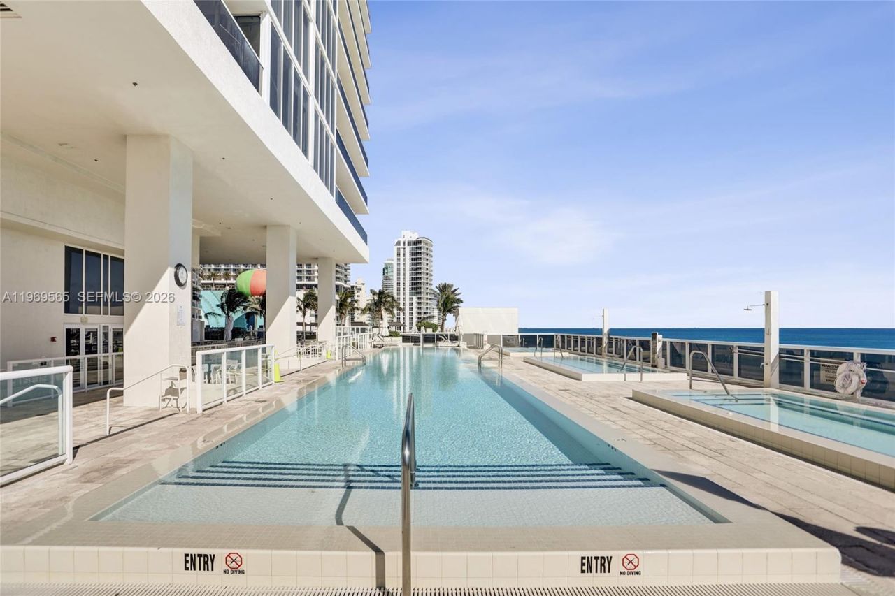1830 S Ocean Dr , Unit 2701, Hallandale Beach, FL 33009 Photo