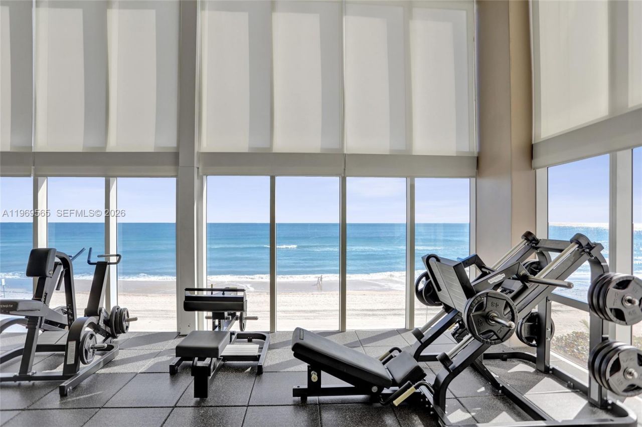 1830 S Ocean Dr , Unit 2701, Hallandale Beach, FL 33009 Photo