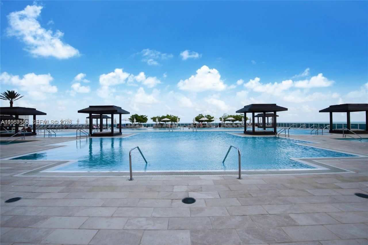 1830 S Ocean Dr , Unit 2701, Hallandale Beach, FL 33009 Photo