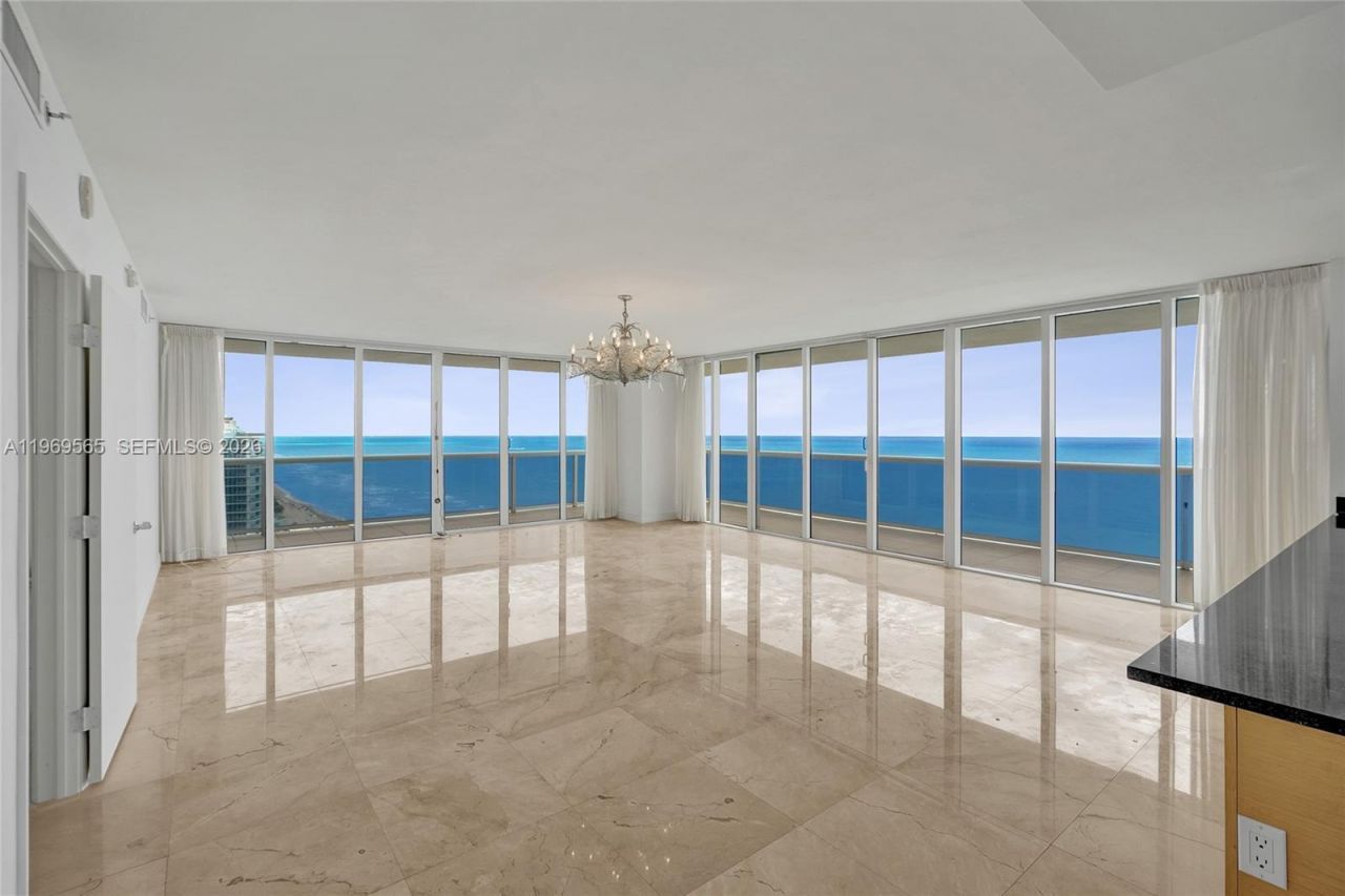 1830 S Ocean Dr , Unit 2701, Hallandale Beach, FL 33009 Photo