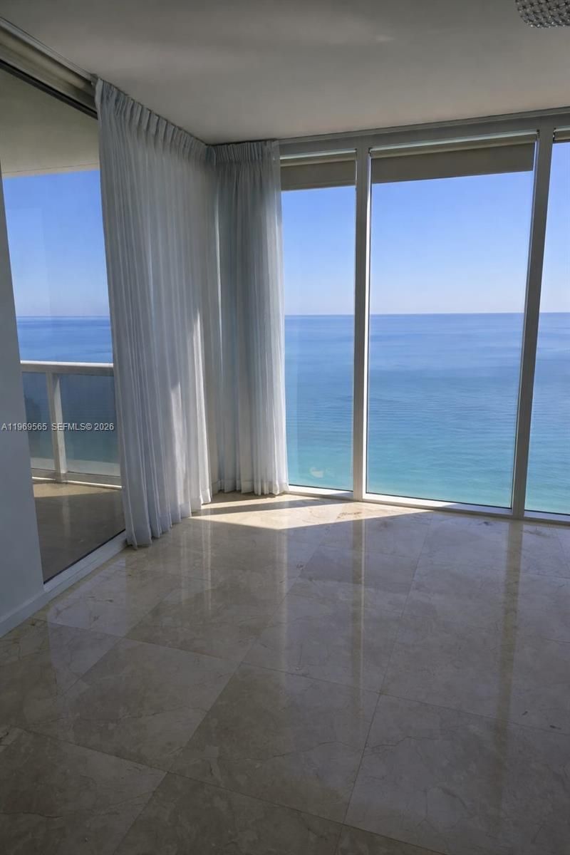 1830 S Ocean Dr , Unit 2701, Hallandale Beach, FL 33009 Photo