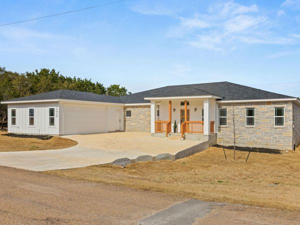 15920 Salado DR, Temple, TX 76502