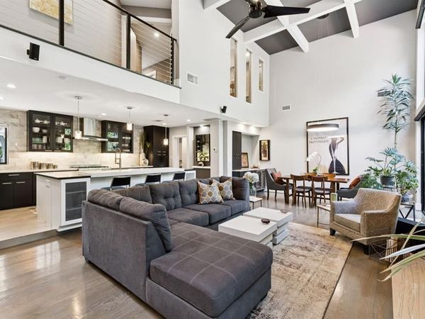 2934 Maple Springs Boulevard, Dallas, TX 75235