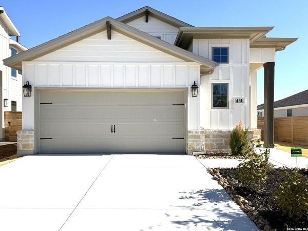 431 Alexander, New Braunfels, TX 78130