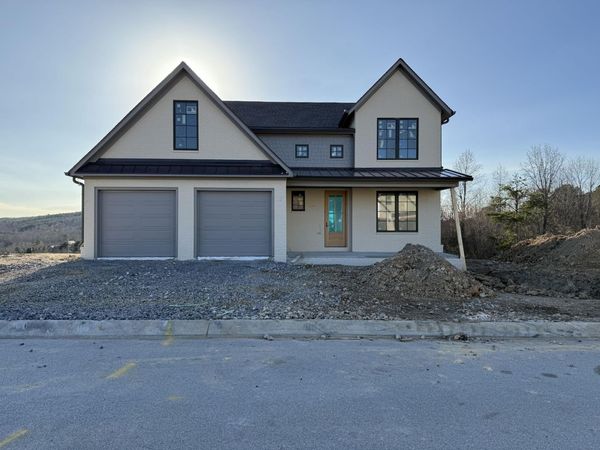 1203 London Woods Way, Apison, TN 37302