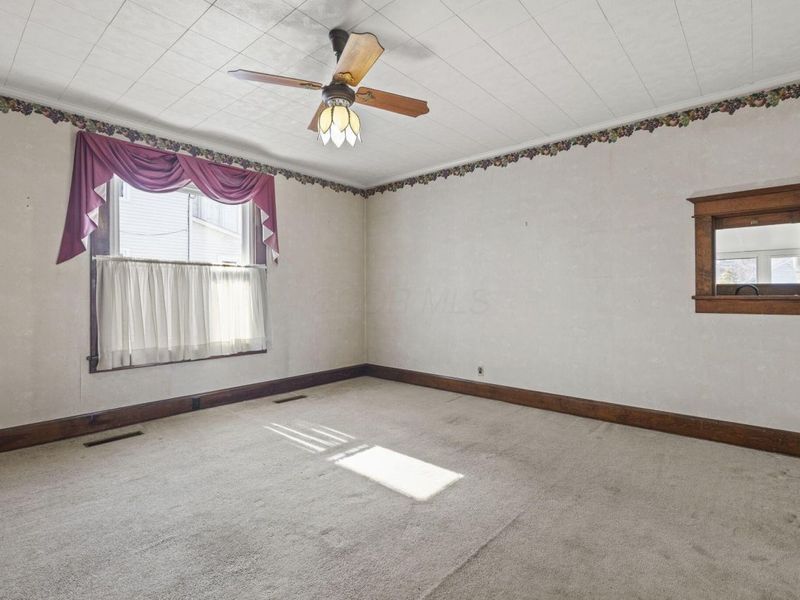 321 S Pickaway Street, Circleville, OH 43113 Photo 13