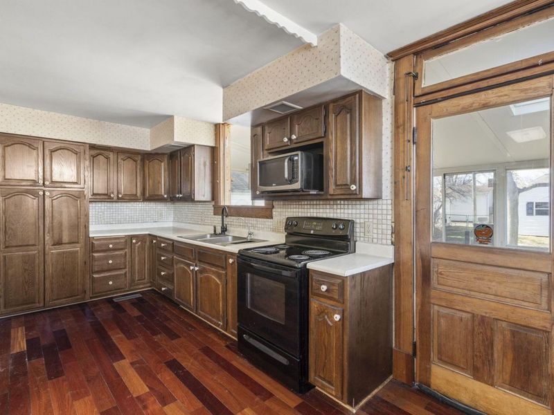 321 S Pickaway Street, Circleville, OH 43113 Photo 18