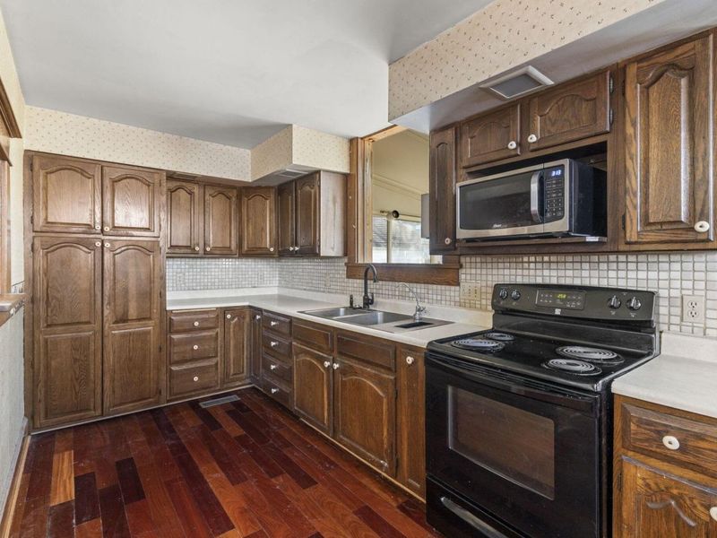 321 S Pickaway Street, Circleville, OH 43113 Photo 19