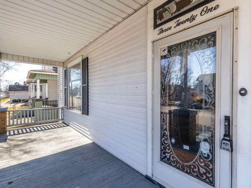 321 S Pickaway Street, Circleville, OH 43113 Photo 4