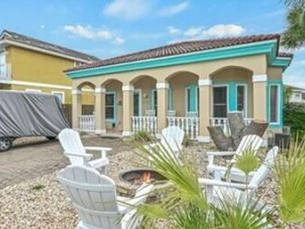 4765 Calatrava Court, Destin, FL 32541