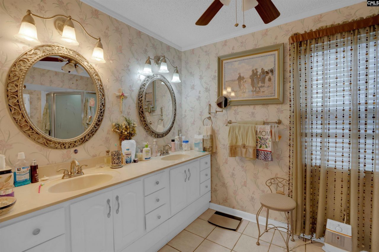 104 Crowe Court Photo 9