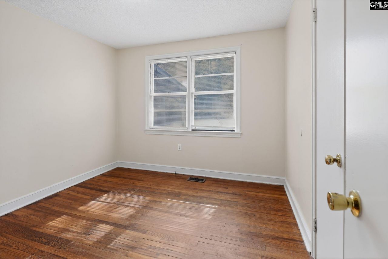 1112 Robin Nest Road  Photo 9