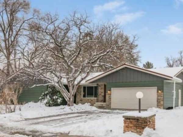 7700 Laurel Avenue, Golden Valley, MN 55426